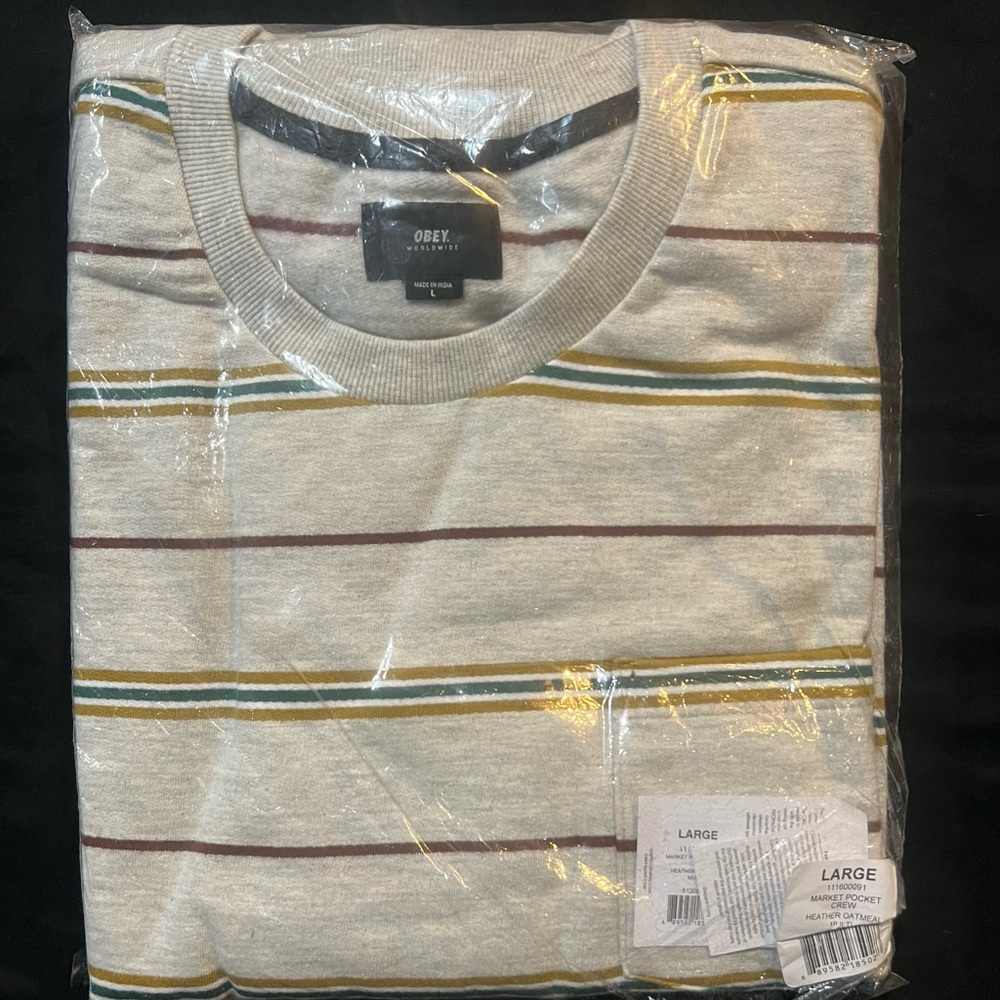 LS LARGE OBEY CREWNECK SWEATSHIRT. NEW.